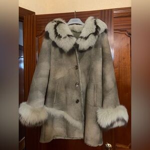 PRODI Shearling Gray/Cream Teddy Jacket with Fur Trim